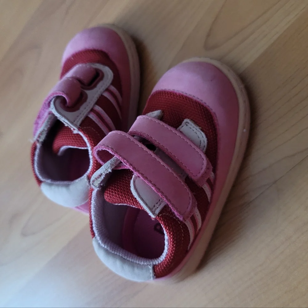 Perfection by Jumping Jacks Girls 5M Walking Toddler Shoes Pink Sneakers Boot